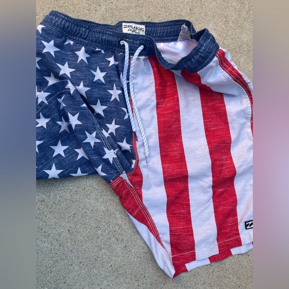 Men's Billabong Shorts Multicolor USA Flag 32 Board Layback Pocket Surf Beach 1A - Picture 7 of 14